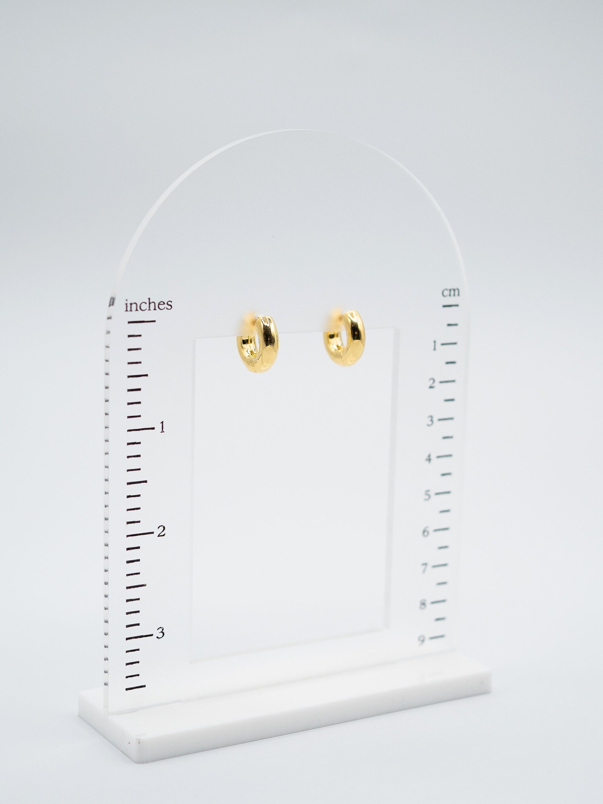 LA 18K EC Glossy Small Puffy Donut Bubble Huggie Earring