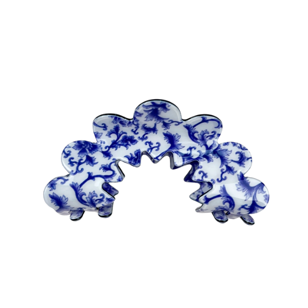 Porcelain Blue Wavy Claw Clip