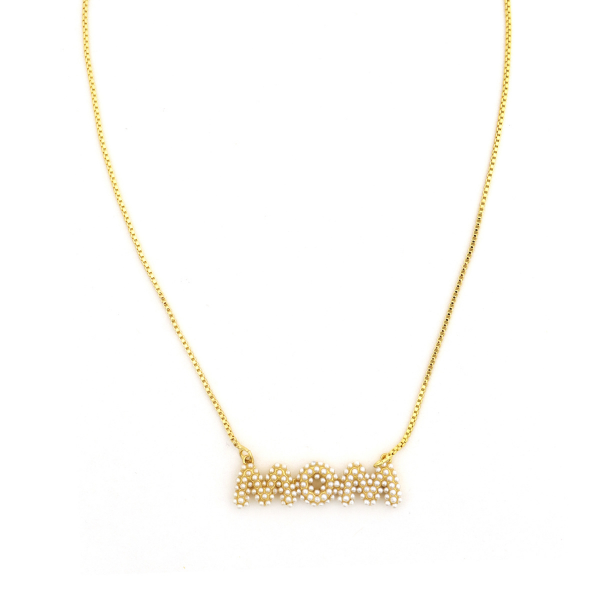 Pearl 'Mom' necklace