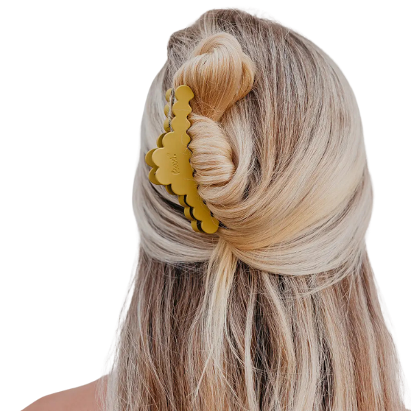 Kaxi Scalloped Midi Hold Everything Claw Clip