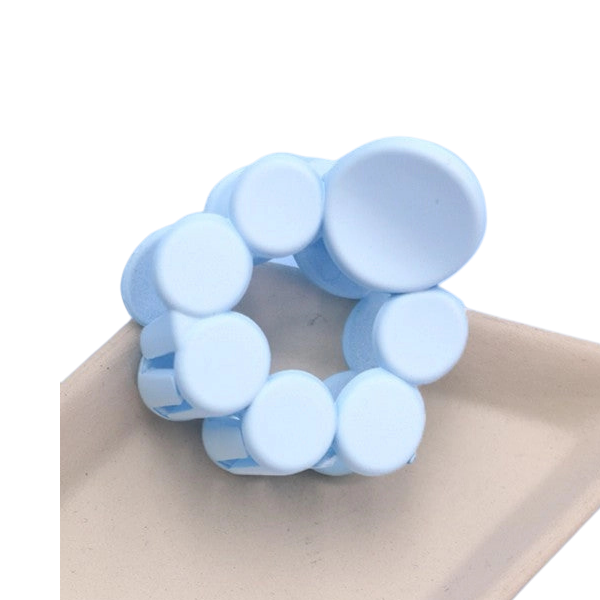 Matte Dotted Wreath Claw Clips
