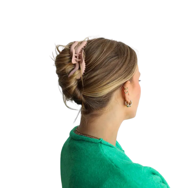 Kaxi Wavy Midi Hold Everything Claw