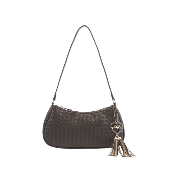 Woven Shoulder Bag w/Heart Tassel