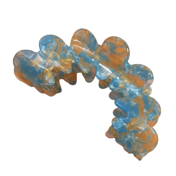 Half Moon Wavy Tortoise Claw Clip