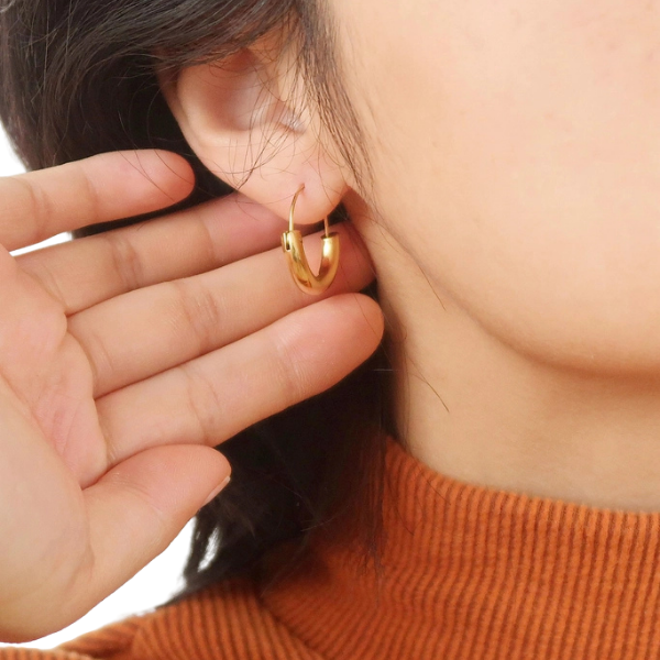 Mackenzie 18K Non-Tarnish U-Shape Hoop Earring