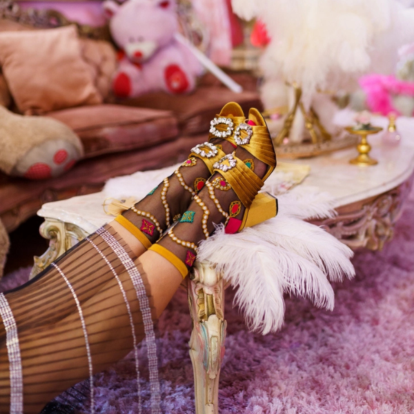 'Pearl & Jewels' Sheer Socks