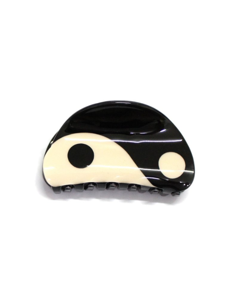 Black and White Yin Yang Claw Clip